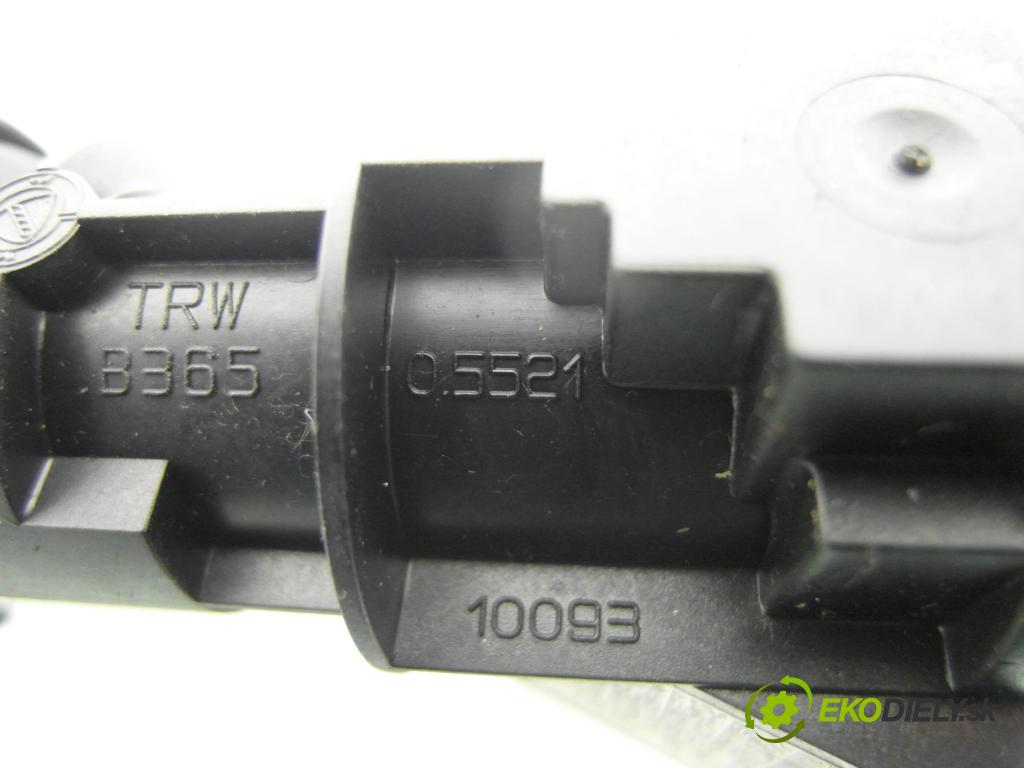 FIAT PANDA (169_) HB 2003 40,00 1.1 - 187 A1.000 1108,00 spínačka / imobilizéra IMMO / řídící jednotka IAW5AFSM ; IAW5AFSMHW607 ; 61027500