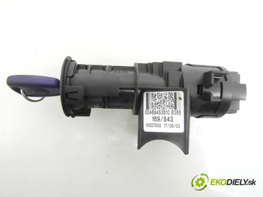 FIAT PANDA (169_) HB 2003 40,00 1.1 - 187 A1.000 1108,00 spínačka / imobilizéra IMMO / řídící jednotka IAW5AFSM ; IAW5AFSMHW607 ; 61027500