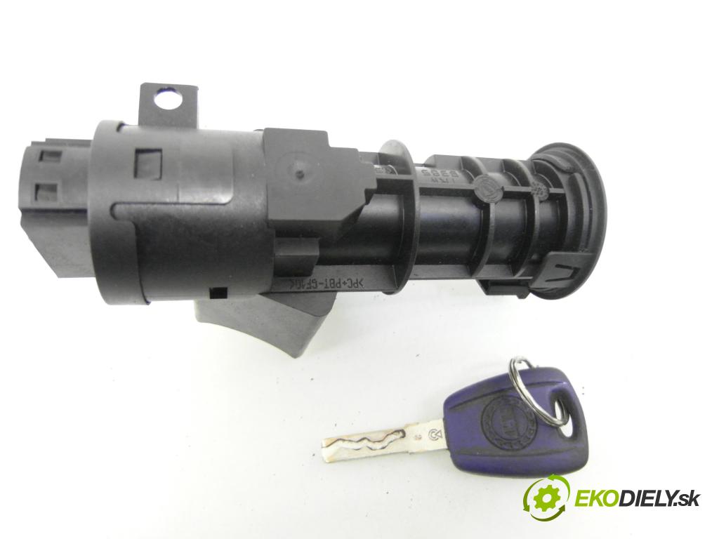 FIAT PANDA (169_) HB 2003 40,00 1.1 - 187 A1.000 1108,00 spínačka / imobilizéra IMMO / řídící jednotka IAW5AFSM ; IAW5AFSMHW607 ; 61027500