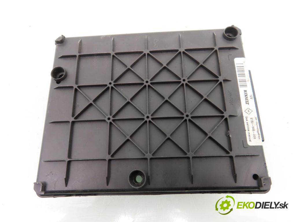 RENAULT SCENIC I (JA0/1_) MINIVAN 2001 75,00 1.9 dCi (JA05, JA1F) - F9Q 732 1870,00 MODUL BSI 8200029342B ; S108502610G