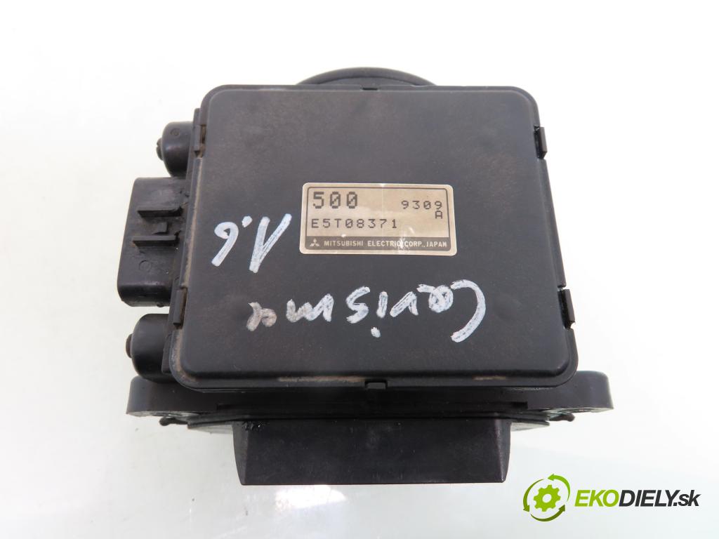 MITSUBISHI CARISMA (DA_) SEDAN 2000 73,00 1.6 (DA1A) - 4G92 (SOHC 16V) 1597,00 váha vzduchu vzduchu E5T08371