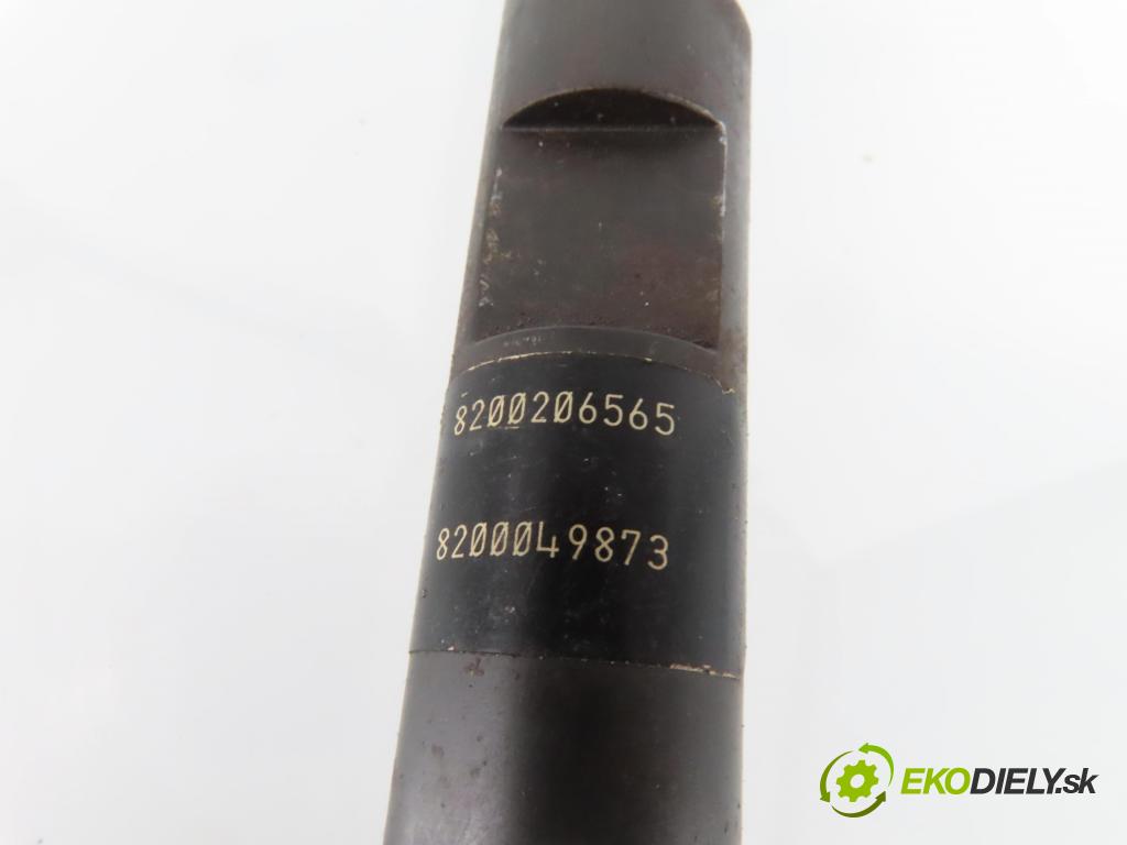 NISSAN ALMERA II (N16) HB 2005 60,00 1.5 dCi - K9K 722 1461,00 vstrekovač EJBR01801Z ; 8200206565 ; 8200049873 (Vstrekovač paliva)