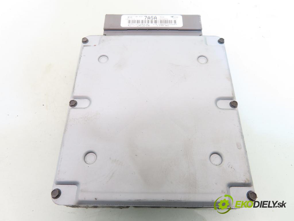 FORD MONDEO III Turnier (BWY) KOMBI 2004 92,00 1.8 16V - CHBA 1798,00 Riadiaca jednotka Motor 4S7112A650PA