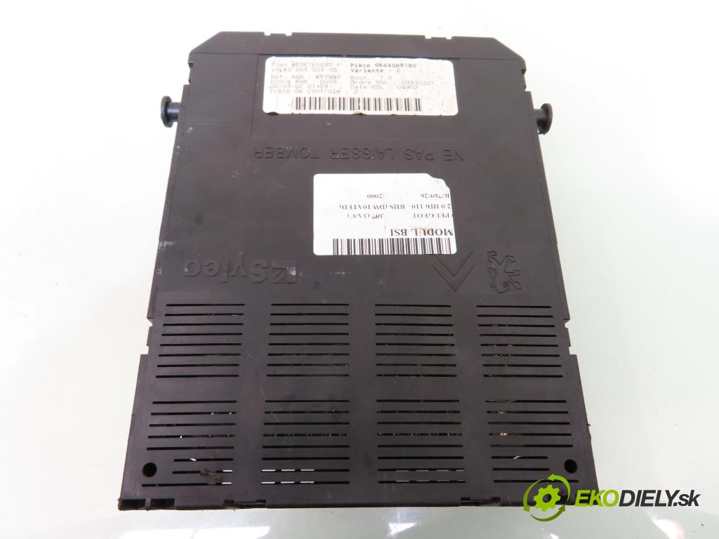 PEUGEOT 307 (3A/C) HB 2000 79,00 2.0 HDi 110 - RHS (DW10ATED) 1997,00 MODUL BSI 9644098180 ; 9636760580F