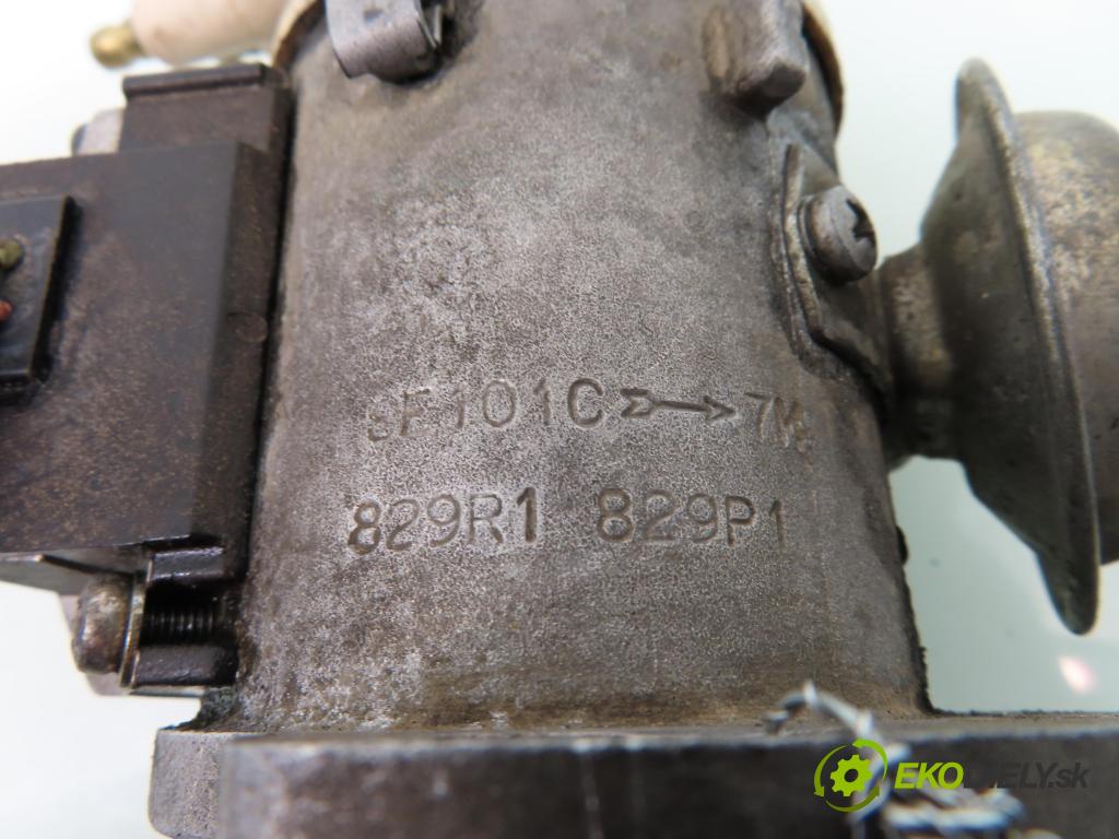 FIAT UNO (146_) HB 1996 33,00 1 - 156 A2.000 999,00 rozdělovač ZAPALOVÁNÍ 829R1829P1