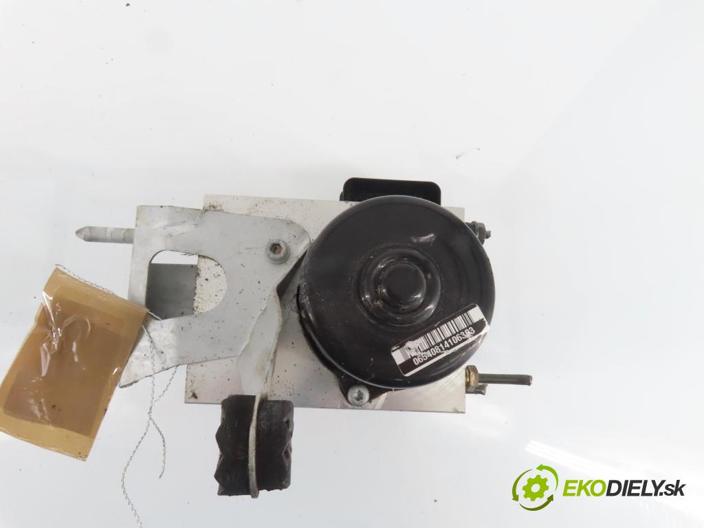 BMW 3 Touring (E46) KOMBI 2000 87,00 318 i - M43 B19 (194E1) 1895,00 Pumpa ABS 34516751767 ; 34516751768 (Pumpa ABS)