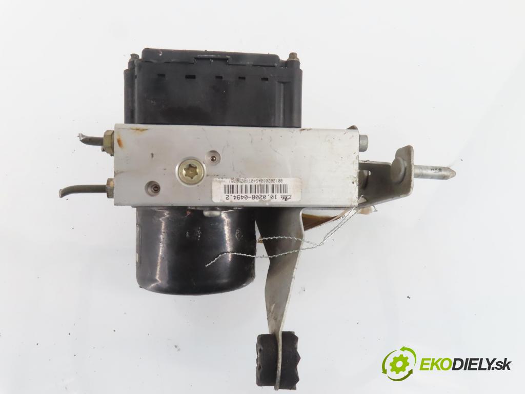 BMW 3 Touring (E46) KOMBI 2000 87,00 318 i - M43 B19 (194E1) 1895,00 Pumpa ABS 34516751767 ; 34516751768 (Pumpa ABS)