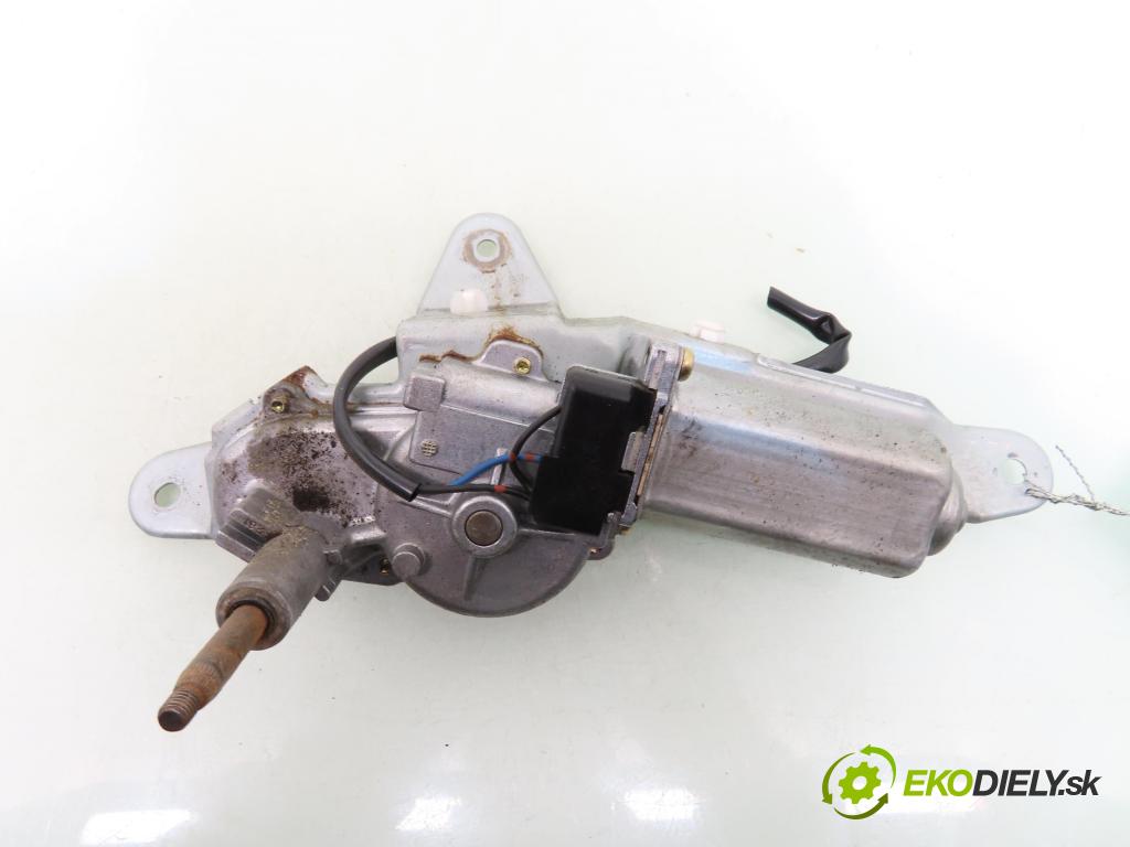 TOYOTA YARIS (_P1_) HB 2000 50,00 1.0 (SCP10_) - 1SZ-FE 998,00 motorek stěrače ZADNÍ: 8513052010 ; 1592004053