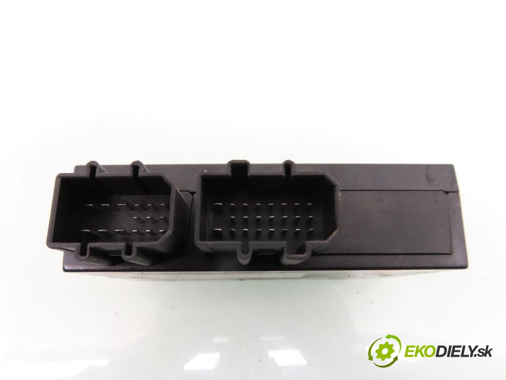 SKODA OCTAVIA I (1U2) SEDAN 2004 85,00 2 - AZJ 1984,00 MODUL komfortu 1C0959799B