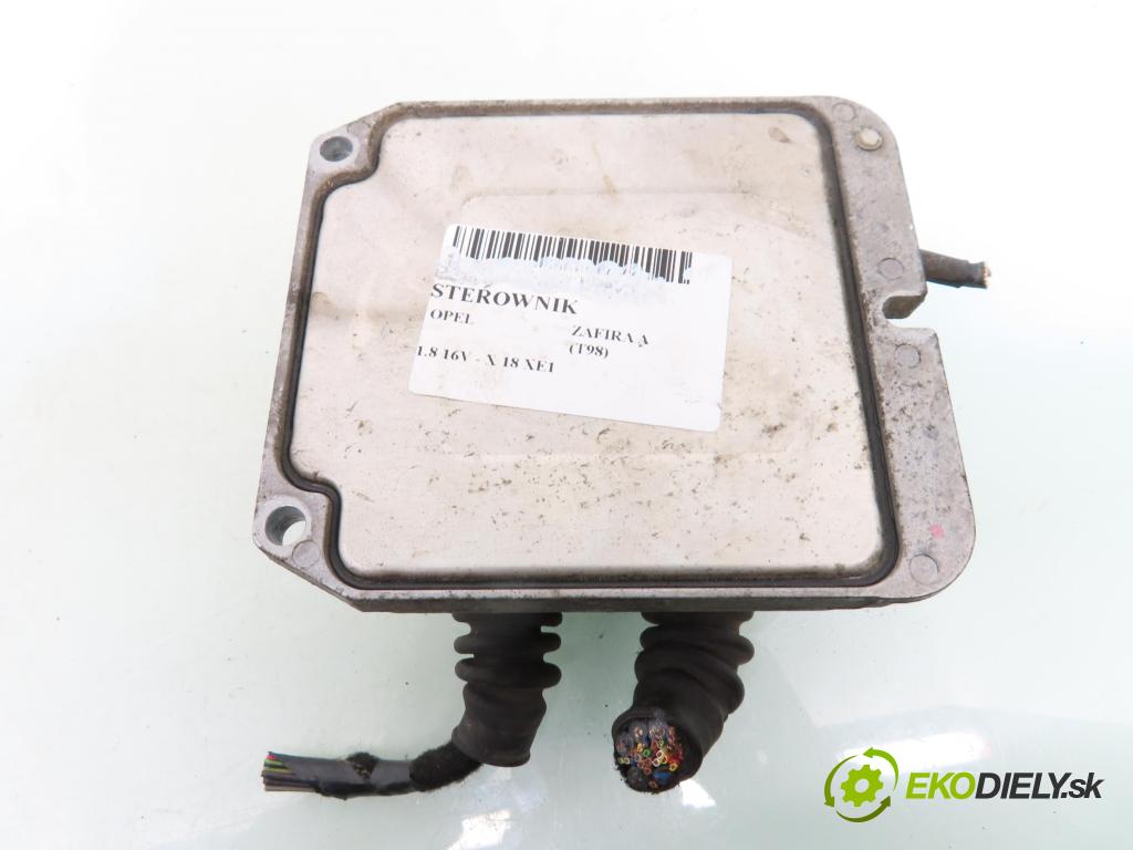 OPEL ZAFIRA A Nadwozie Wielkopojemne (MPV) (T98)  MINIVAN 2000 85,00 1.8 16V - X 18 XE1 1796,00 Riadiaca jednotka Motor 90582539 ; 5WK91705