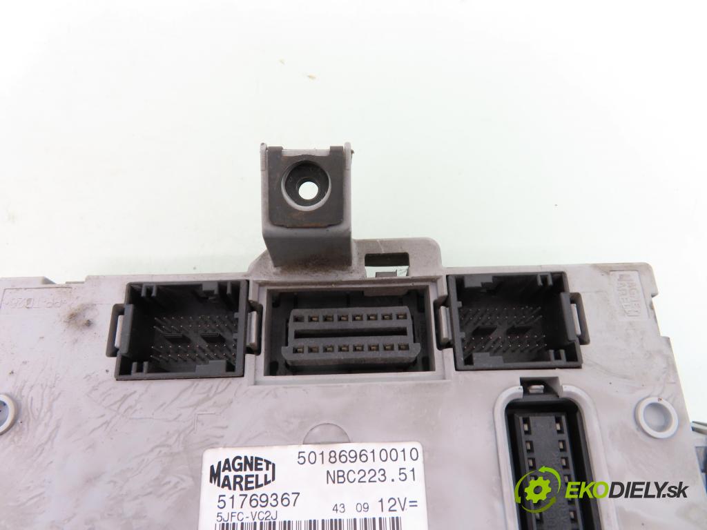FIAT DOBLO Cargo (223_) KOMBIVAN 2009 77,00 1.9 JTD - 223 A7.000 1910,00 MODUL komfortu 501869610010