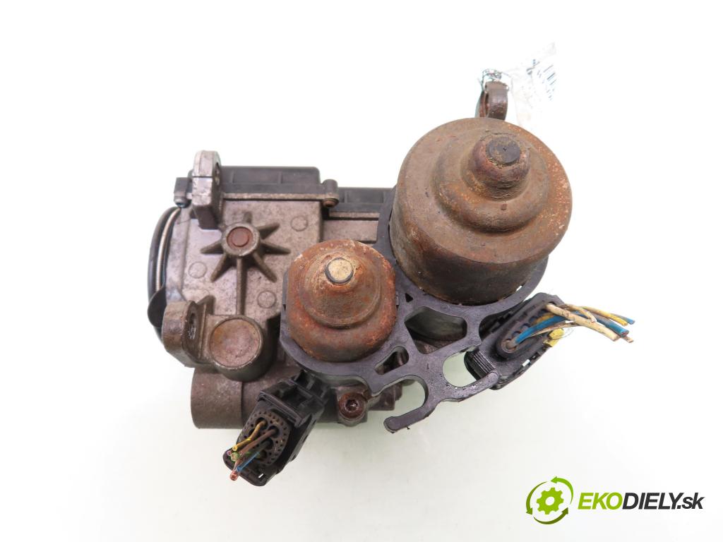 CITROEN C2 (JM_) HB 2003 50,00 1.4 - KFV (TU3JP) 1360,00 VOLIČ: převodovky 013981009001 ; 9649394480