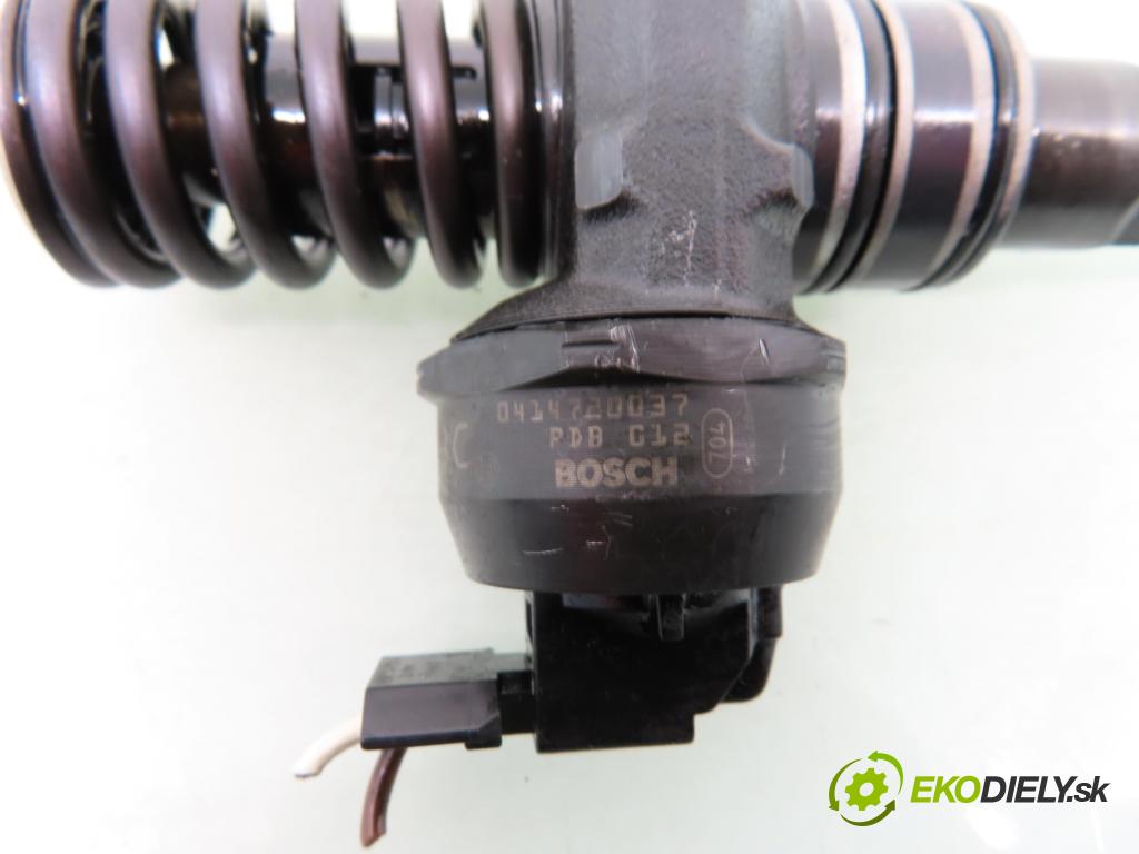 SKODA FABIA I (6Y2) HB 2004 74,00 1.9 TDI PD 100 - ATD 1896,00 vstříkovač 038130073AJ ; 0414720037 (Vstřikovač paliva)