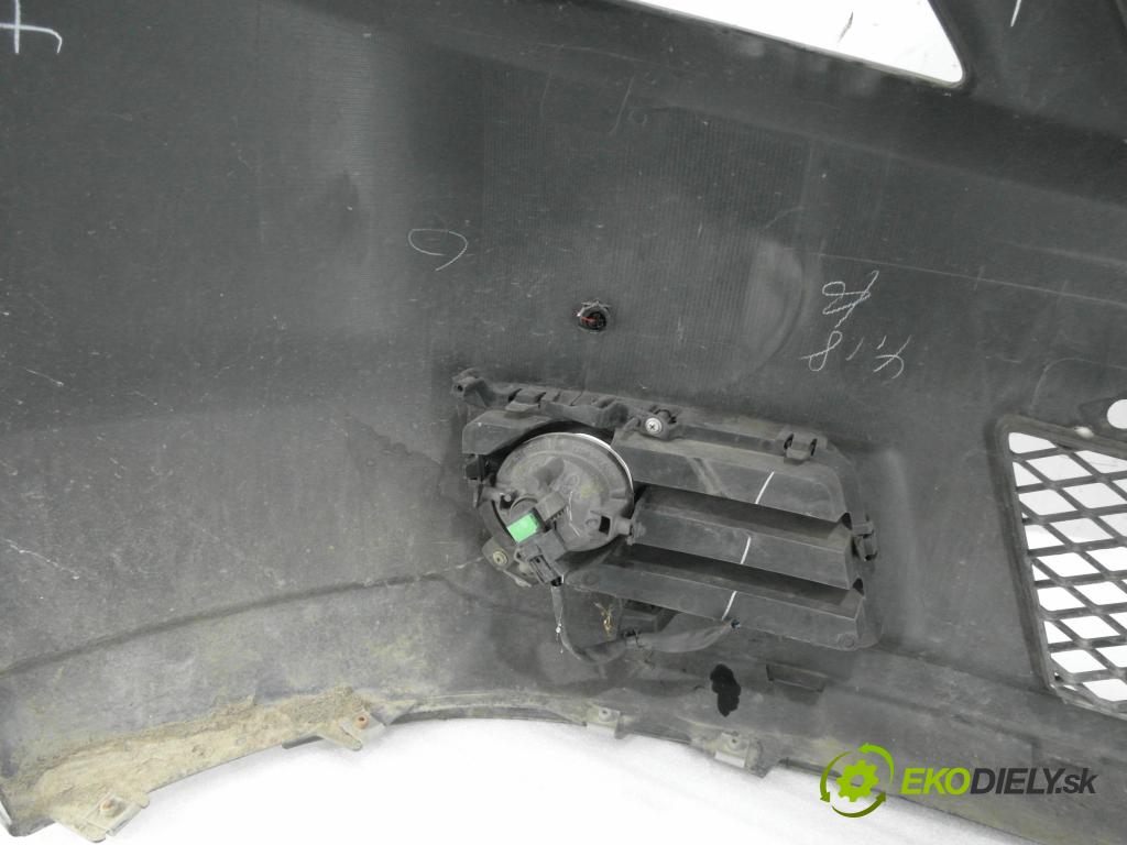 MAZDA 5 (CR19) MINIVAN 2007 85,00 1.8 - L823 1798,00 Nárazník predný 