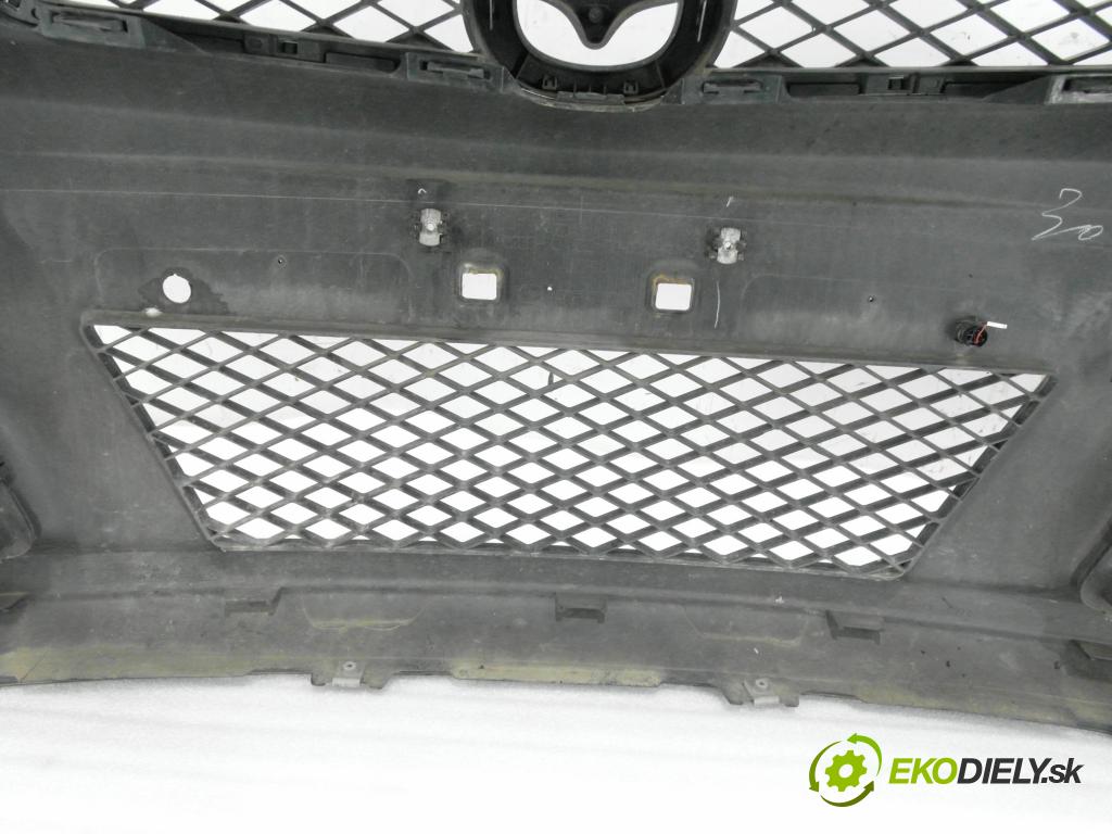 MAZDA 5 (CR19) MINIVAN 2007 85,00 1.8 - L823 1798,00 nárazník přední část