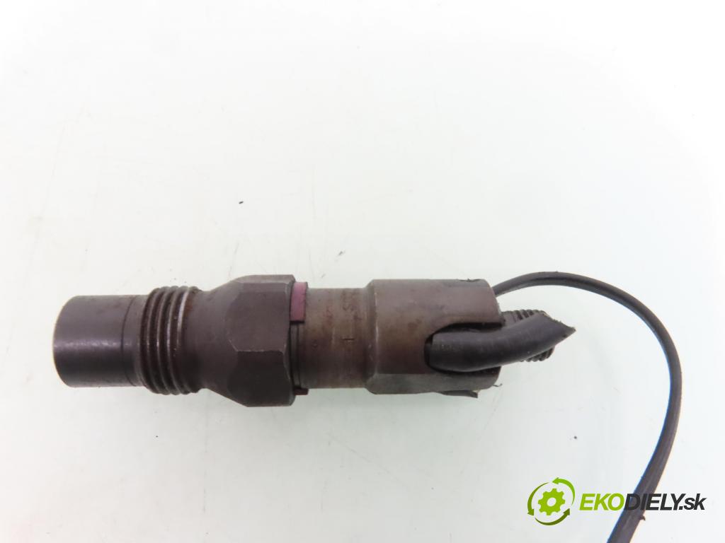 FORD MONDEO II (BAP) LIFTBACK 1999 66,00 1.8 TD - RFN 1753,00 vstřikovací ventily LCR6705301E ; LDC00GR01A (Vstřikovací ventil)