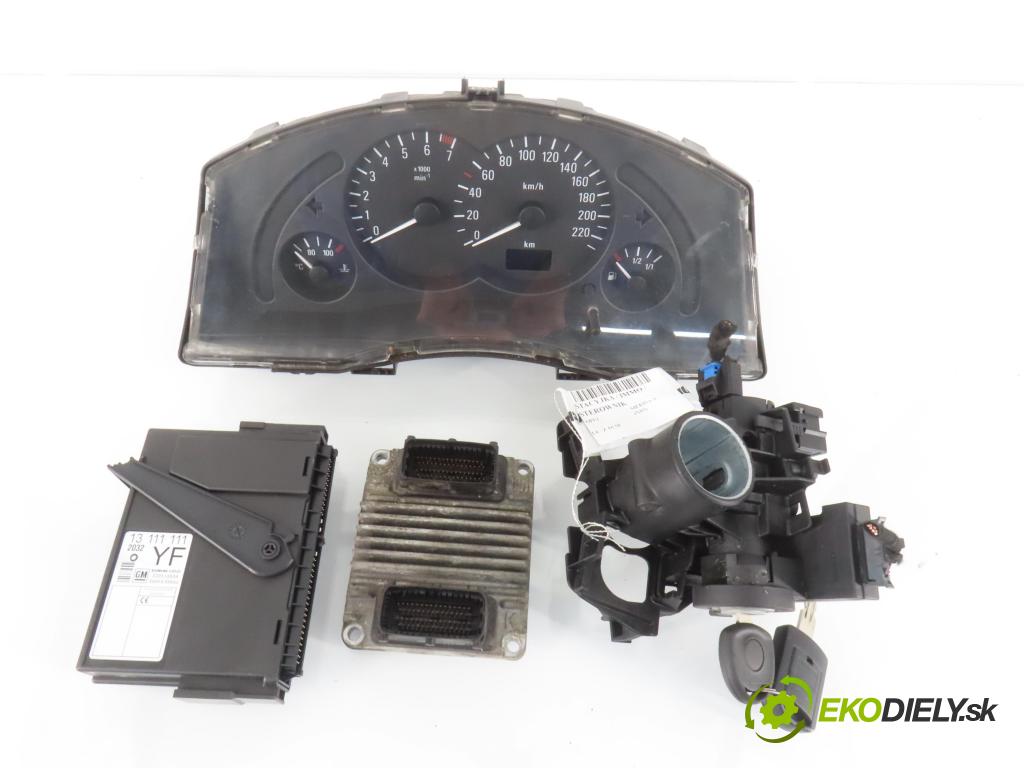 OPEL MERIVA A nadwozie wielkoprzestrzenne (MPV) (X03) MINIVAN 2004 92,00 1.8 - Z 18 XE 1796,00 spínačka / imobilizéra IMMO / řídící jednotka 12214820 ; 13111111YF ; 13118590CL