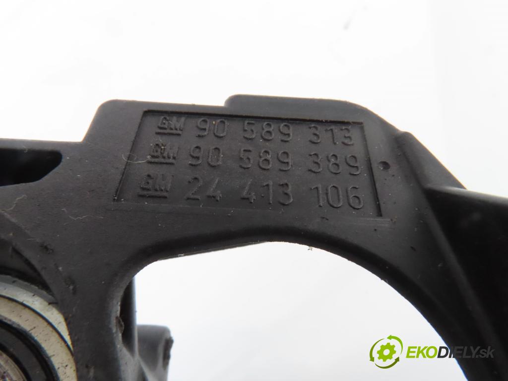 OPEL MERIVA A nadwozie wielkoprzestrzenne (MPV) (X03) MINIVAN 2006 77,00 1.6 - Z 16 XEP 1598,00 spinačka 90589313 ; 90589389 ; 24413106 (Spínacia skrinka)