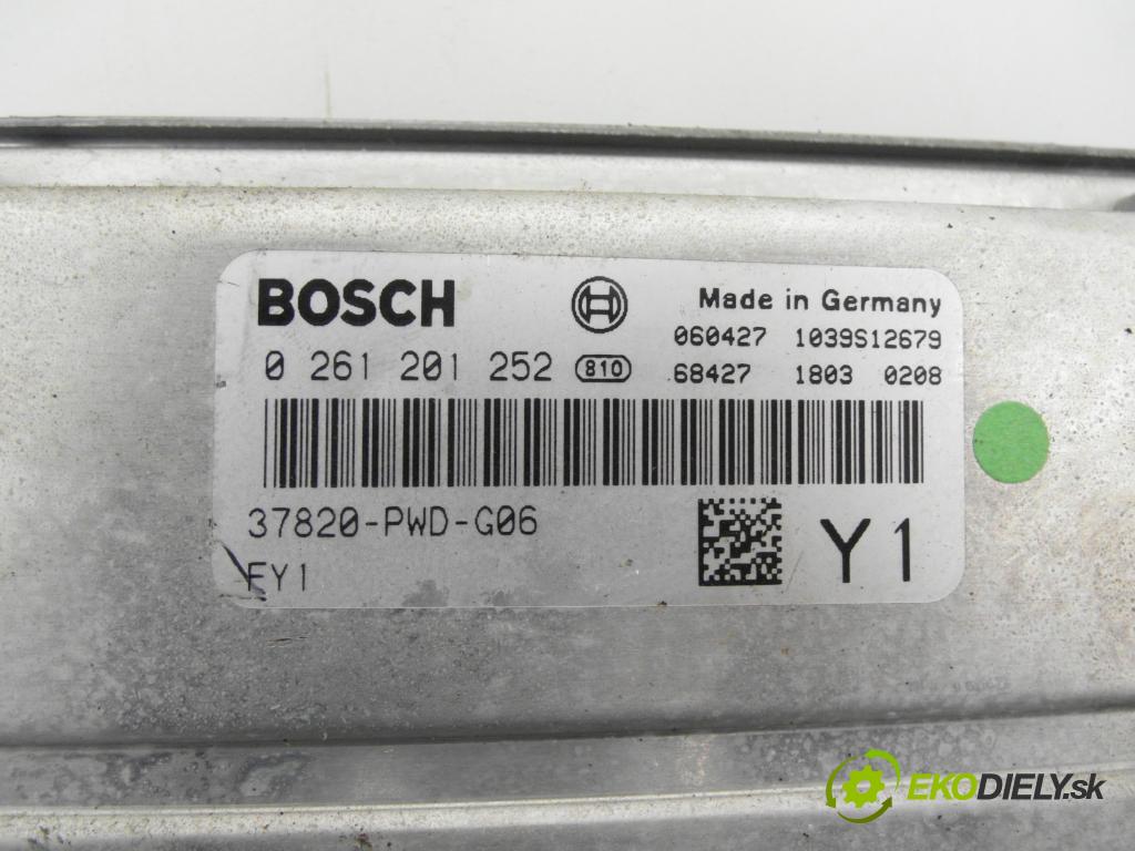 HONDA JAZZ II (GD_, GE3, GE2) HB 2006 57,00 1.2 i-DSI (GD5, GE2) - L12A1 1243,00 řídící jednotka motora 0261201252 ; 37820PWDG06