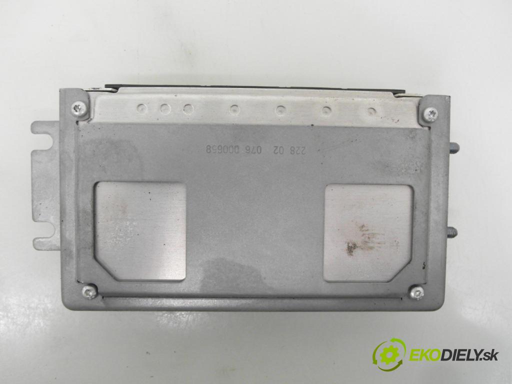 HONDA JAZZ II (GD_, GE3, GE2) HB 2006 57,00 1.2 i-DSI (GD5, GE2) - L12A1 1243,00 řídící jednotka motora 0261201252 ; 37820PWDG06