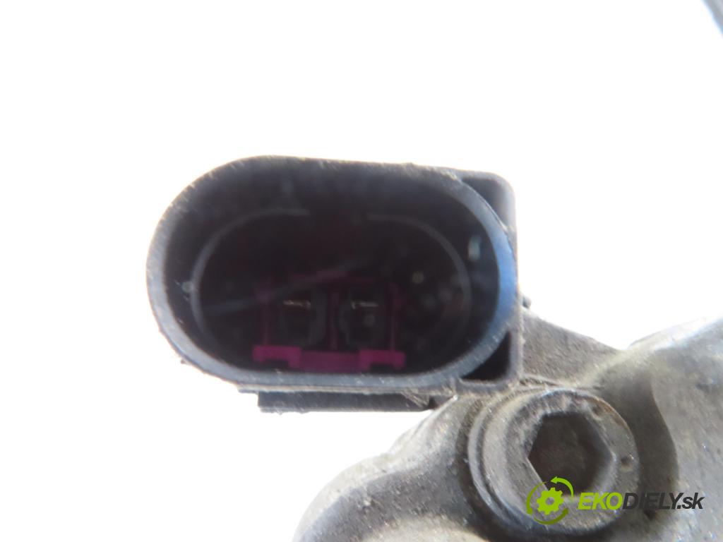 AUDI A3 (8L1) HB 2003 75,00 1.6 - BFQ 1595,00 KOMPRESOR: klimatizace 1J0820803J (Kompresor klimatizace)