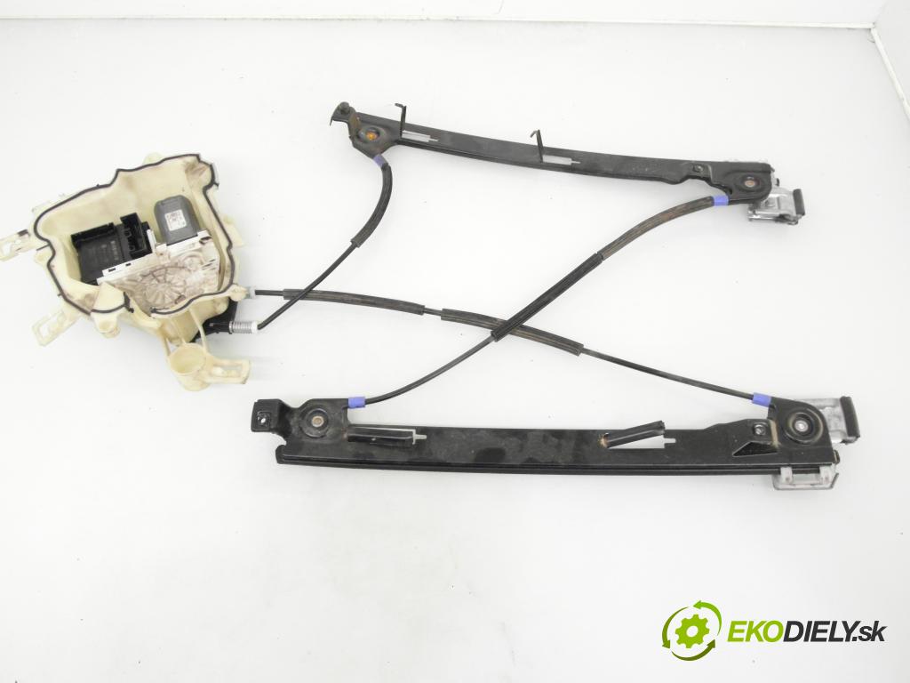 SEAT ALTEA (5P1) MINIVAN 2005 77,00 1.9 TDI - BXE 1896,00 mechanismus oken PPE 5P0837402 ; 1K0959792C ; 5P0837402