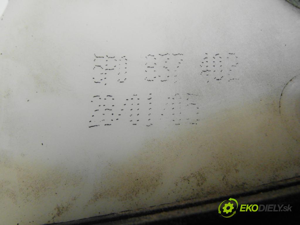 SEAT ALTEA (5P1) MINIVAN 2005 77,00 1.9 TDI - BXE 1896,00 mechanismus oken PPE 5P0837402 ; 1K0959792C ; 5P0837402
