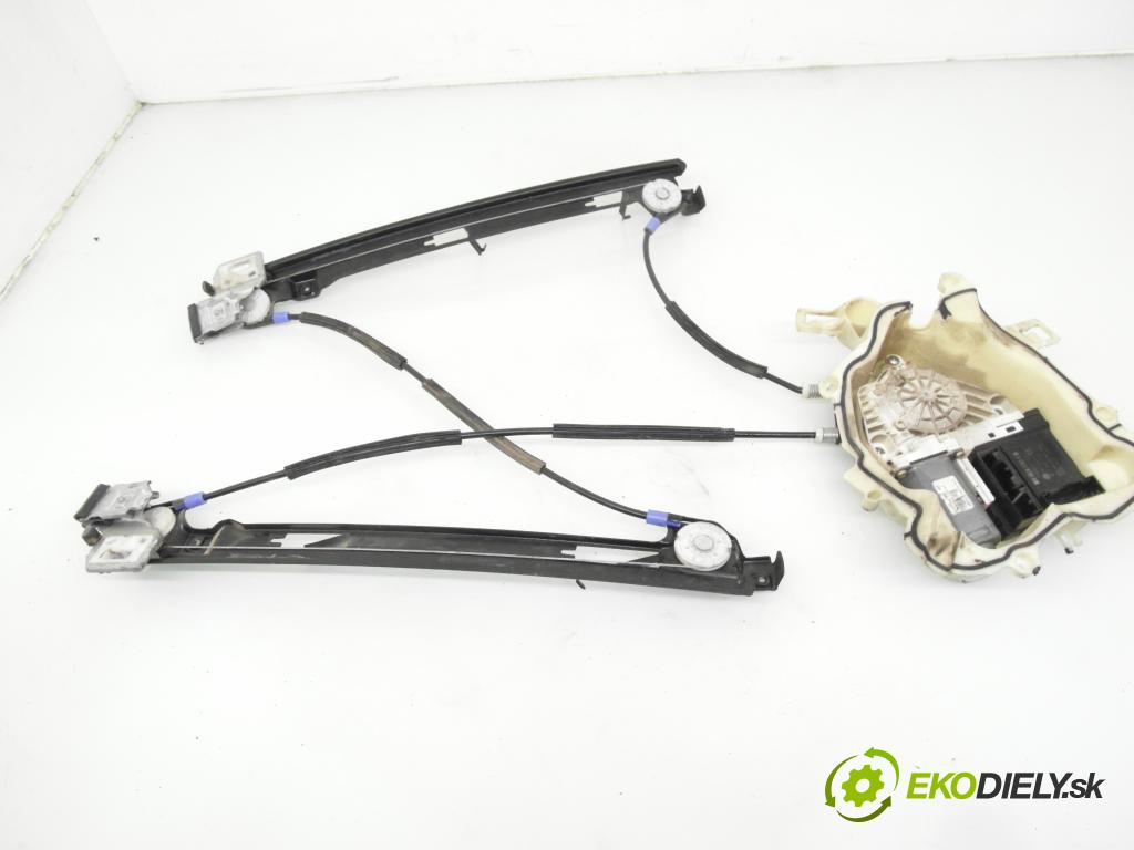 SEAT ALTEA (5P1) MINIVAN 2005 77,00 1.9 TDI - BXE 1896,00 mechanismus oken PPE 5P0837402 ; 1K0959792C ; 5P0837402