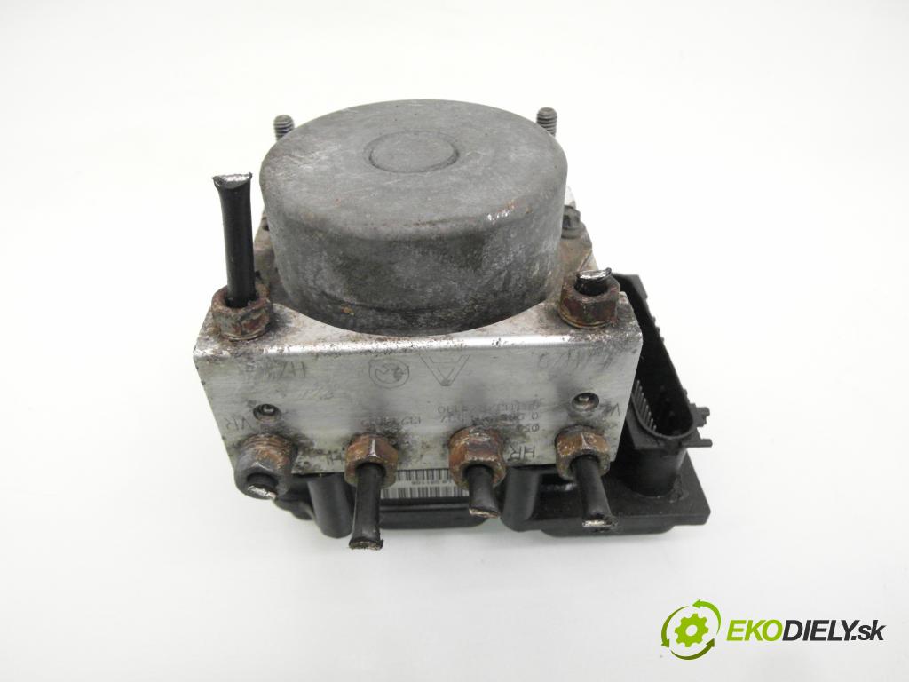 OPEL CORSA D (S07) HB 2006 59,00 1.2 - Z 12 XEP 1229,00 Pumpa ABS 0265800422 ; 0265231537 ; 13236012 (Pumpa ABS)