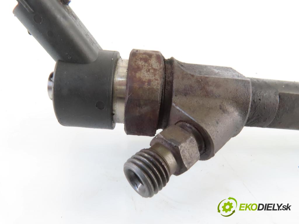 RENAULT LAGUNA II (BG0/1_) LIFTBACK 2002 88,00 1.9 dCi (BG08, BG0G) - F9Q 650 1870,00 vstrekovač 0445110021 ; 7700111014 (Vstrekovač paliva)