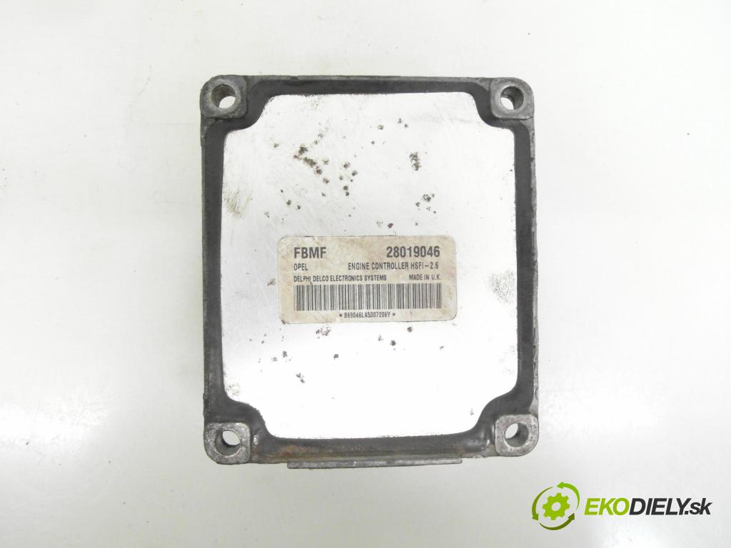 OPEL COMBO C KOMBIVAN 2005 62,00 1.6 - Z 16 SE 1598,00 řídící jednotka motora 28019046