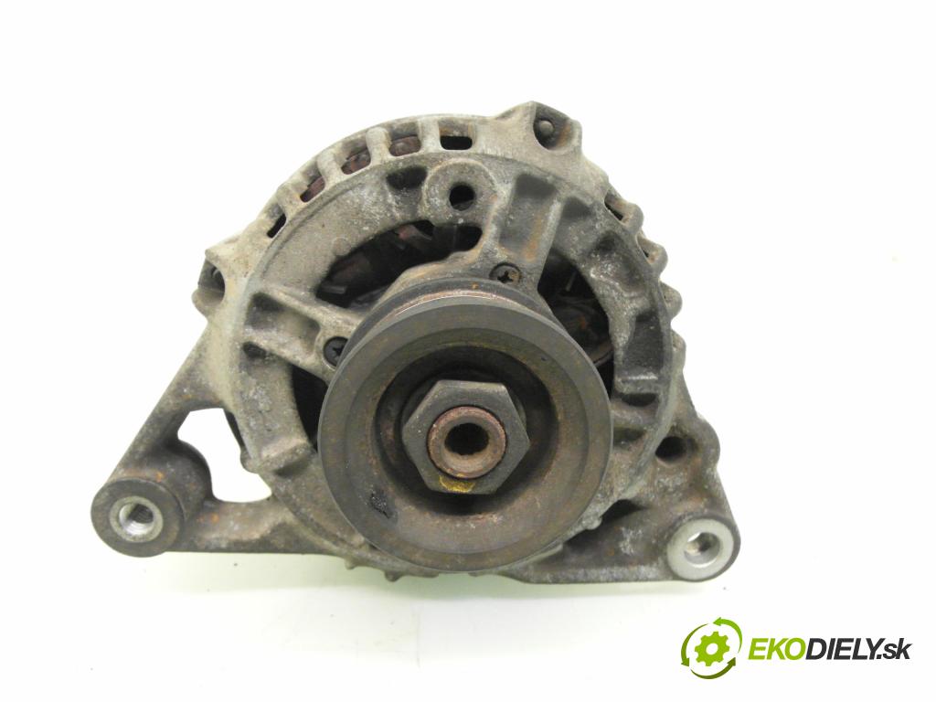 AUDI A4 (8D2, B5) SEDAN 1995 74,00 1.6 - ADP 1595,00 Alternátor 058903016 ; 0123310022 (Alternátor)