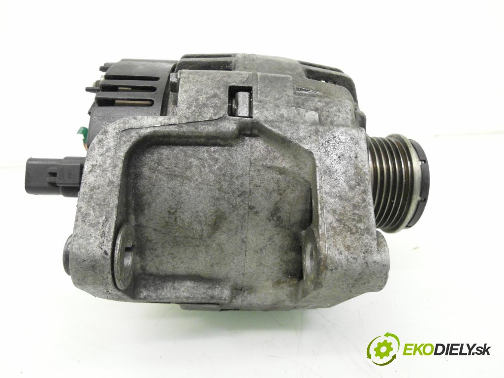 RENAULT SCENIC I (JA0/1_) MINIVAN 2000 75,00 1.9 dCi 102 - F9Q 732 1870,00 Alternátor 8200054588 ; SG10B019 ; 2542466B (Alternátor)