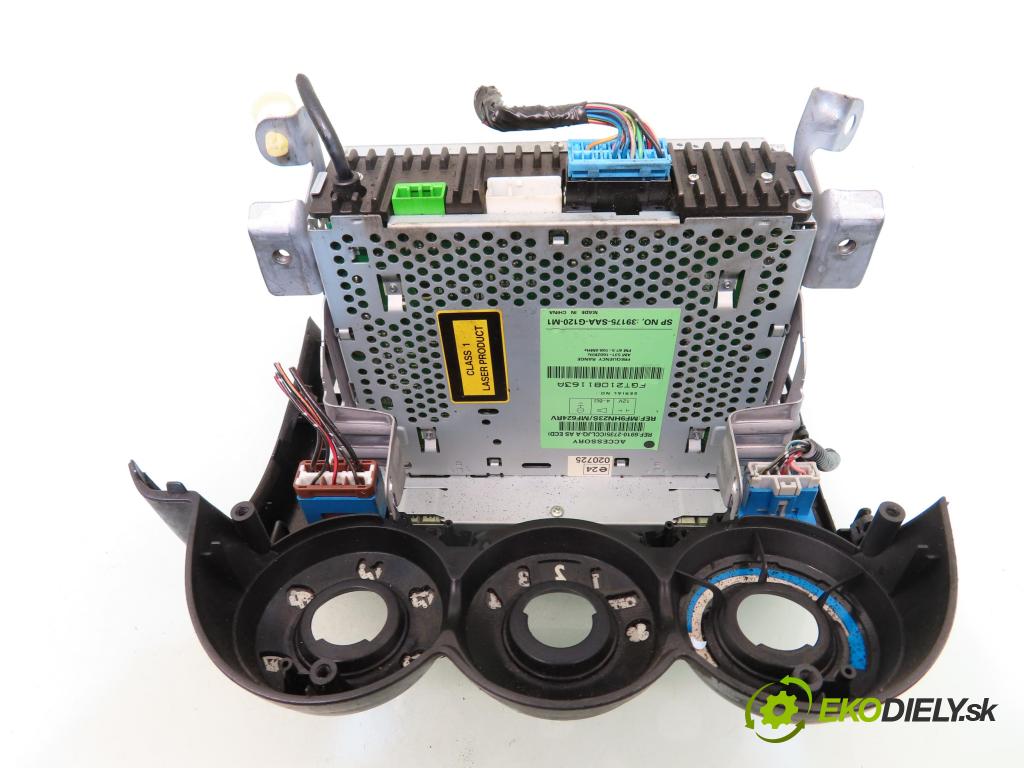HONDA JAZZ II (GD_, GE3, GE2) HB 2005 57,00 1.2 i-DSI (GD5, GE2) - L12A1 1243,00 RADIO CD 39100SAAG132N5 ; 69102735