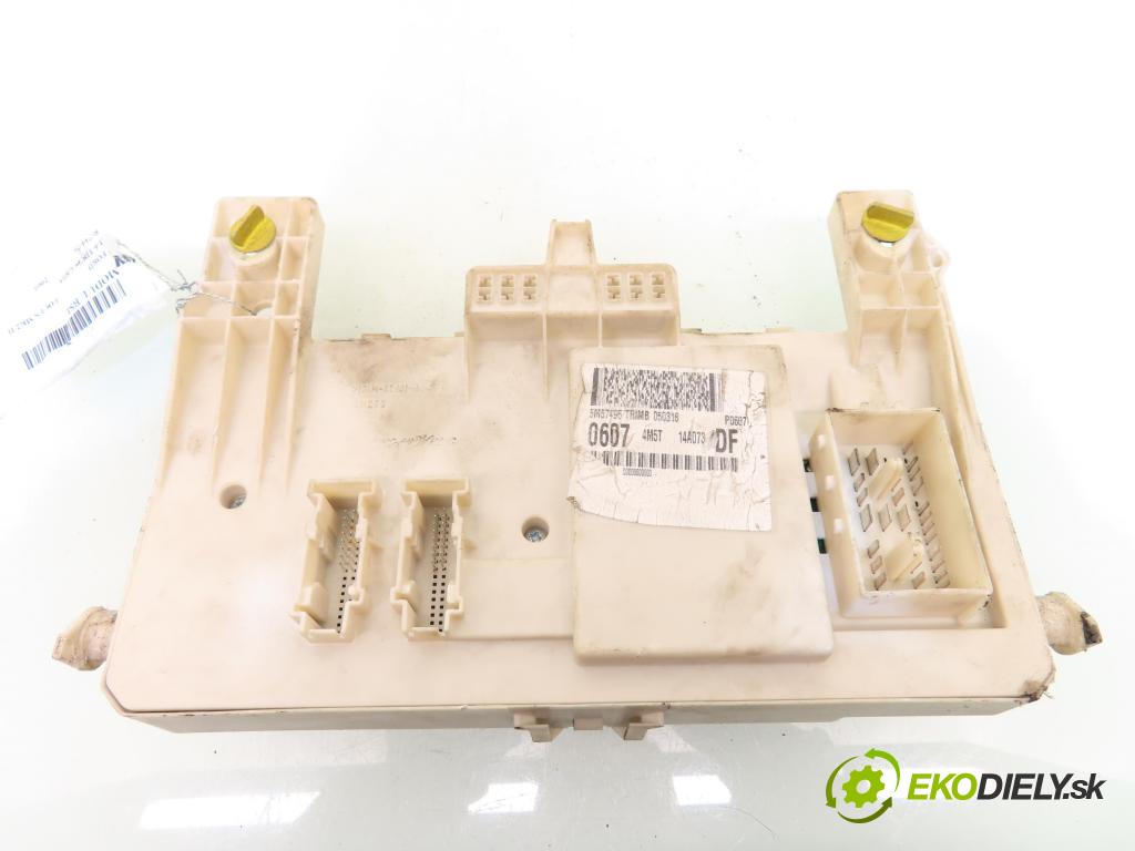 FORD FOCUS II (DA_, HCP) HB 2005 80,00 1.6 TDCi - G8DA 1560,00 MODUL BSI 4M5T14A073DF ; 4M5T14A073DF