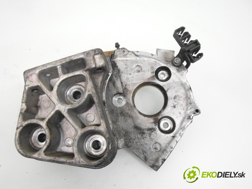 RENAULT SCENIC II (JM0/1_) MINIVAN 2005 88,00 1.9 DCI - F9Q 812 1870,00 Uchytenie pumpy vstrekovacej 8200240204