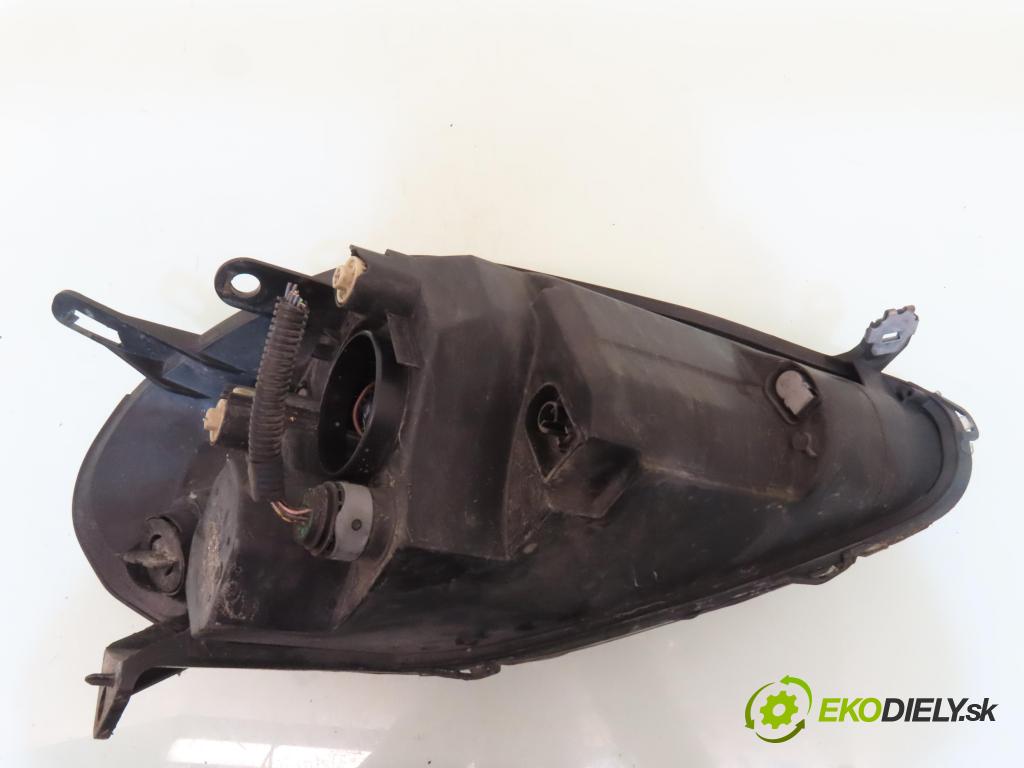 FIAT GRANDE PUNTO (199_) HB 2006 57,00 1.4 - 350 A1.000 1368,00 Svetlo LP 89101387SX