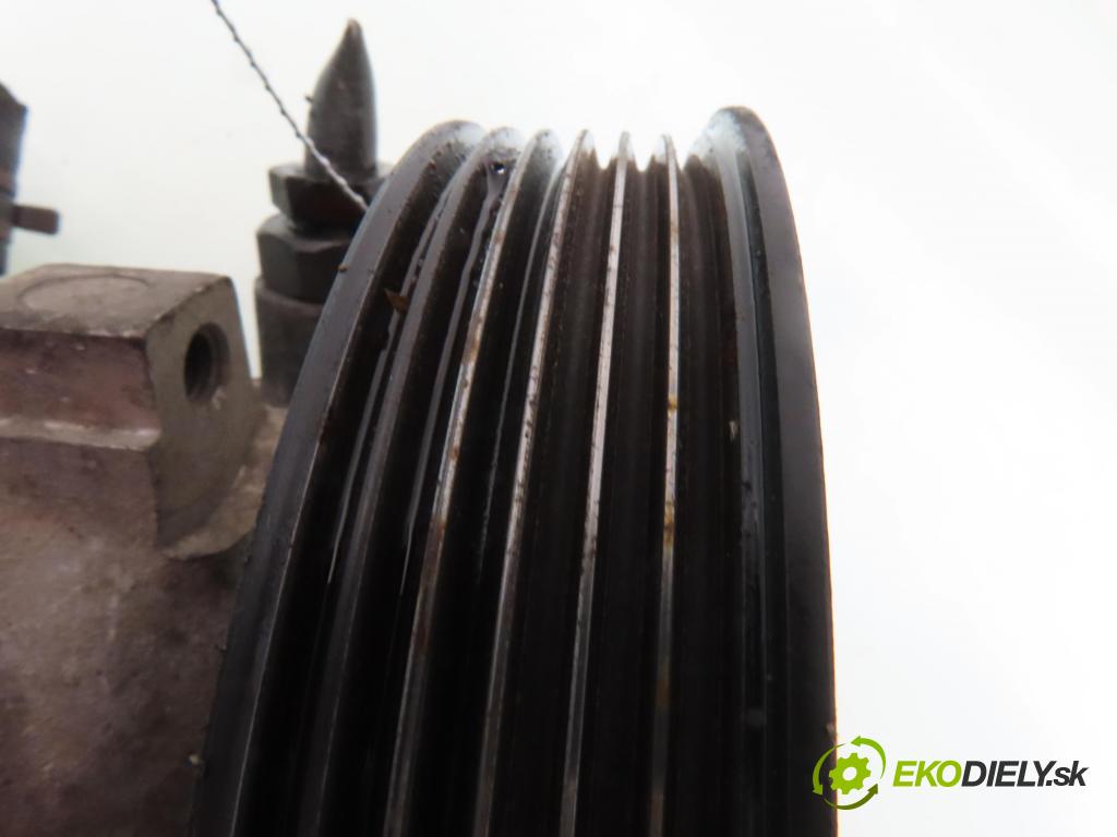 RENAULT LAGUNA II (BG0/1_) LIFTBACK 2004 79,00 1.6 16V (BG0A, BG0L) - K4M 714 1598,00 Pumpa servočerpadlo 8200054529 ; 26081923 (Servočerpadlo)