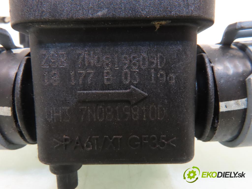 SEAT ALHAMBRA (710, 711) MINIVAN 2018 135,00 2.0 TDI - DFMA 1968,00 ELEKTROVENTIL: vody 7N0819809D