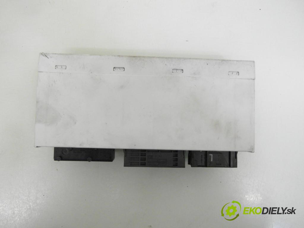 BMW 3 (E46) SEDAN 2001 100,00 320 d - M47 D20 (204D1) 1951,00 MODUL komfortu 69076629 ; 689667