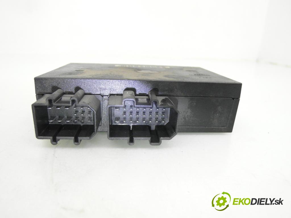 SEAT LEON (1M1) HB 2004 81,00 1.9 TDI - AHF 1896,00 MODUL komfortu 1C0959799F ; 5DK00821450