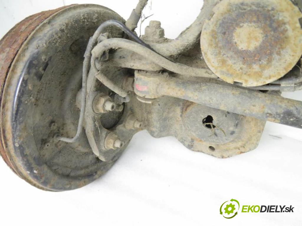 PEUGEOT EXPERT Skrzynia (VF3A_, VF3U_, VF3X_) FURGON 2007 66,00 1.6 HDi 90 16V - 9HU (DV6UTED4) 1560,00 výztuha zadní část ABS
