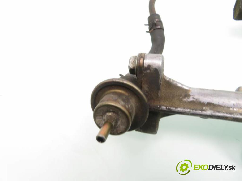 SUZUKI VITARA (ET, TA, TD) TERENOWY 1995 100,00 2.0 V6 24 136 (SV620) - H 20 A 1998,00 lišta vstřikovací  (Vstřikovací lišta)