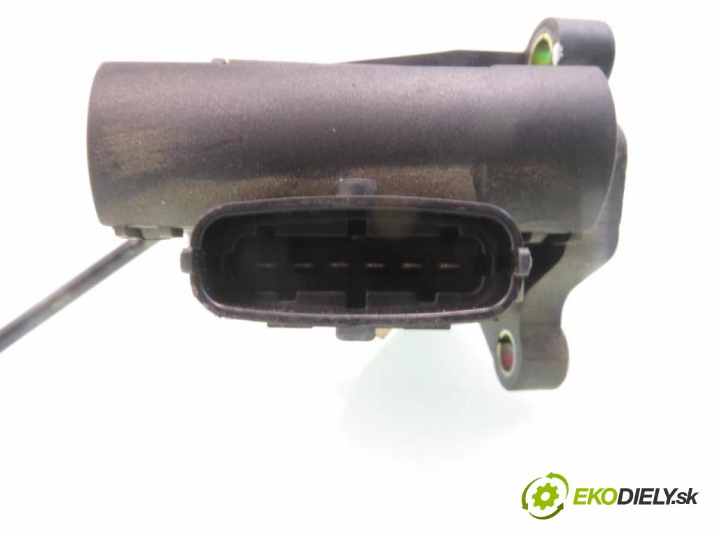 FIAT SIENA (178_) / ALBEA SEDAN 2003 59,00 1.2 - 188 A5.000 1242,00 Potenciometer plynu 0281002379 ; 46766873 (Potenciometer plynového pedálu)