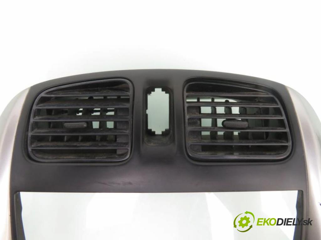 MAZDA PREMACY (CP) MINIVAN 2003 74,00 2.0 TD 101 - RF4F 1998,00 Rámček radia