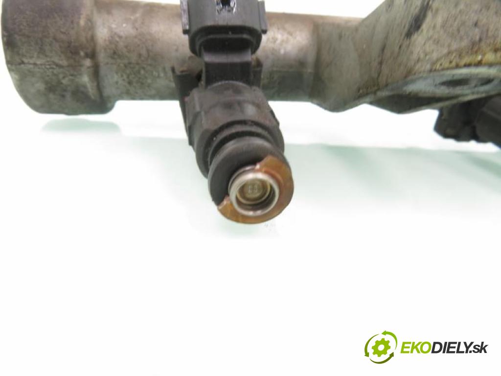 HYUNDAI ACCENT II (LC) SEDAN 2001 55,00 1.3 - G4EA 1341,00 lišta vstřikovací 9260930006 (Vstřikovací lišta)