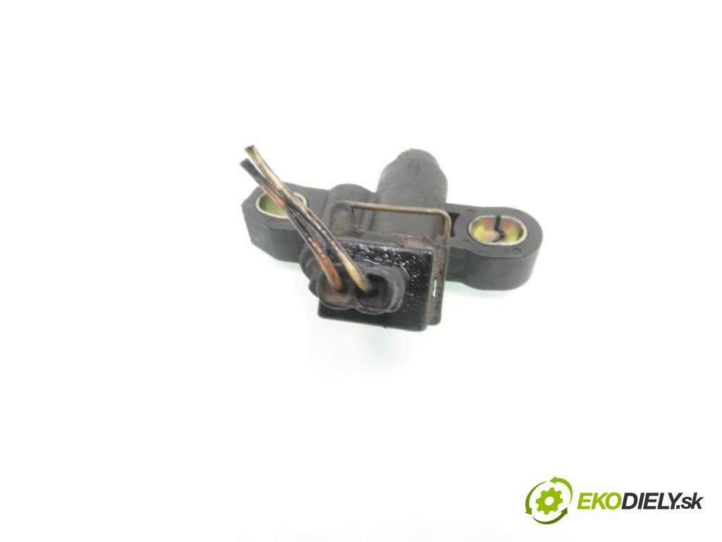FORD MONDEO III Turnier (BWY) KOMBI 2001 85,00 2.0 16V TDDi 115 D6BA 1998,00 Snímač polohy Vačkového hriadeľa/kľuky kľukového XS7Q6023AC
