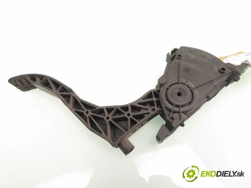 VW POLO (9N_) HB 2001 47,00 1.2 12V 64 - AZQ 1198,00 Potenciometer plynu 6Q1721503C  ; 6PV00849601 (Potenciometer plynového pedálu)