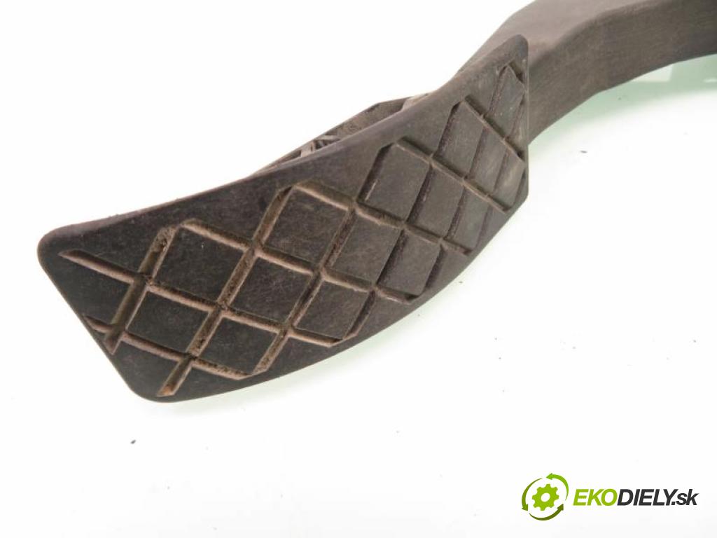 VW POLO (9N_) HB 2001 47,00 1.2 12V 64 - AZQ 1198,00 Potenciometer plynu 6Q1721503C  ; 6PV00849601 (Potenciometer plynového pedálu)