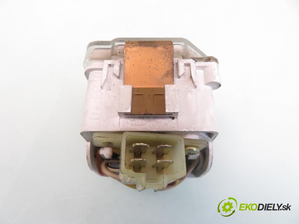 DAIHATSU FEROZA Hard Top (F300) , kostka vložka 4 pin